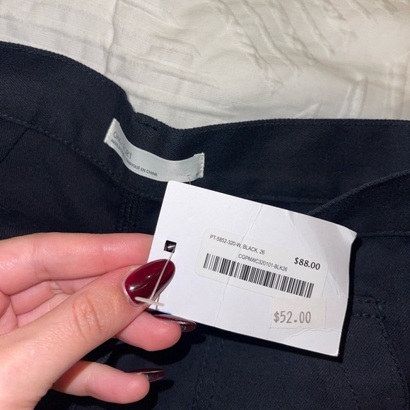 OAK + FORT Wide Legged Cropped Cargo Pants - Picture 5 of 6